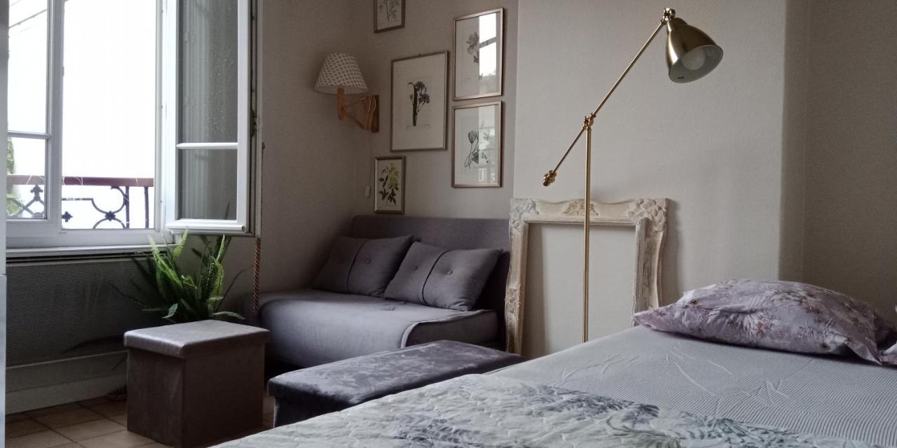 Paris Authentic House Small, Bright And Calm Studio Bagian luar foto
