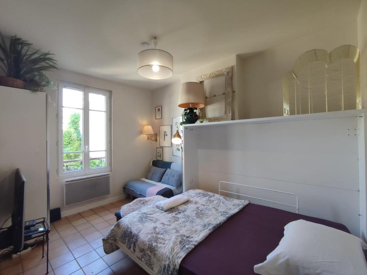 Paris Authentic House Small, Bright And Calm Studio Bagian luar foto
