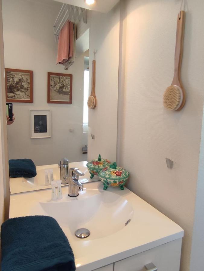 Paris Authentic House Small, Bright And Calm Studio Bagian luar foto